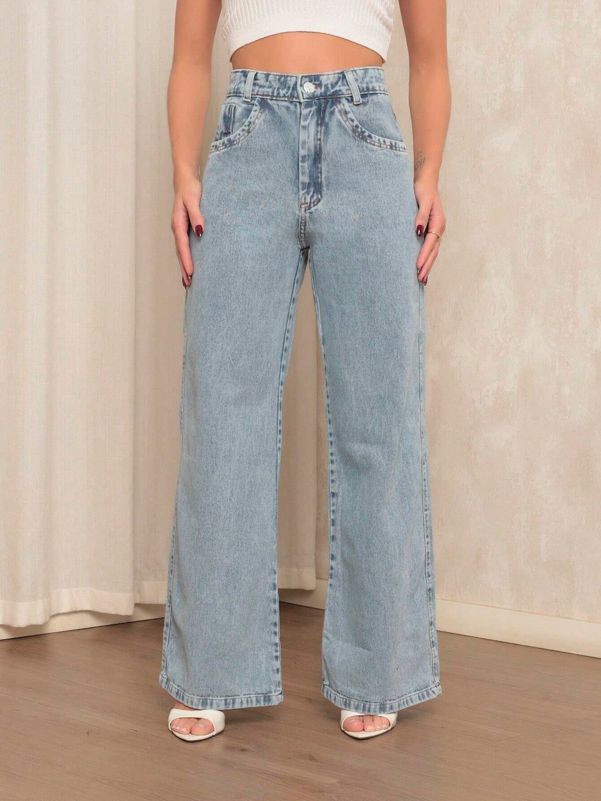 Calça jeans wide leg cintura alta