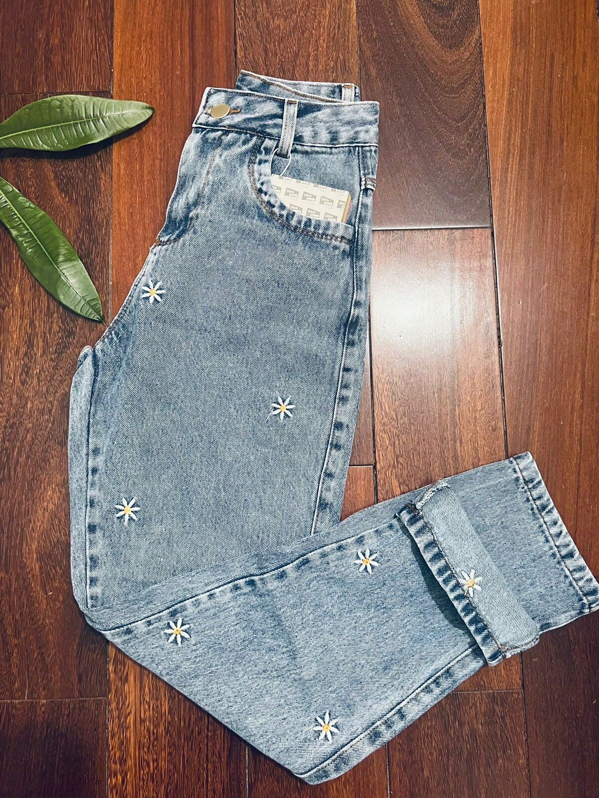 Calça moon jeans margaridas